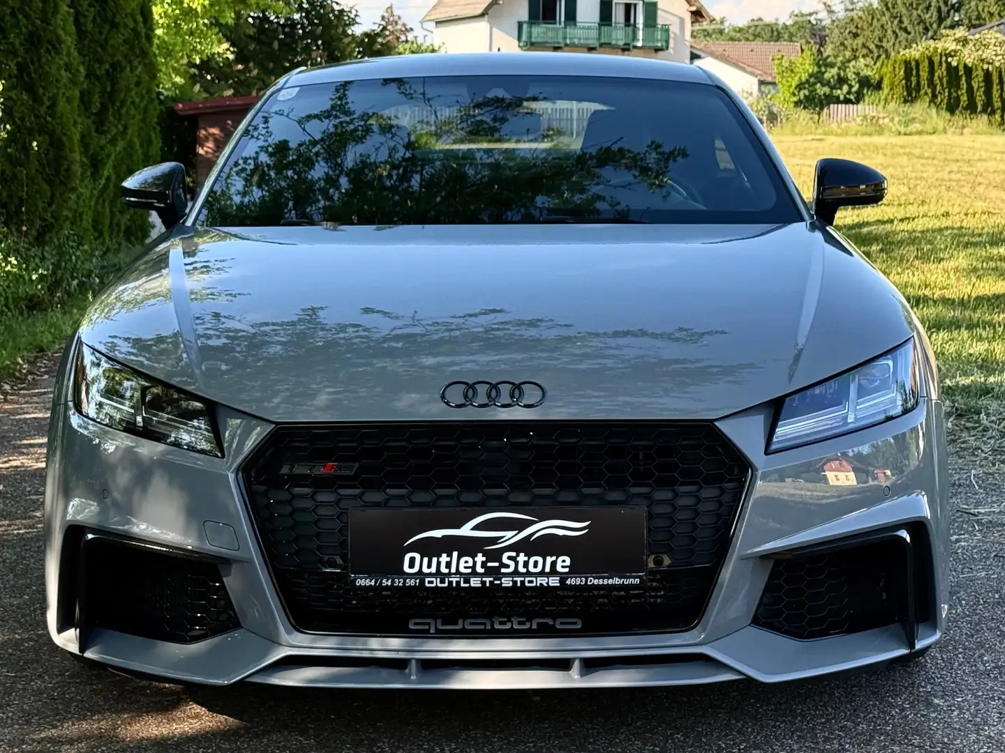 Audi TT RS Coupe 2.5 TFSI quattro*Keramik*Carbon*Garantie* Grau - 2