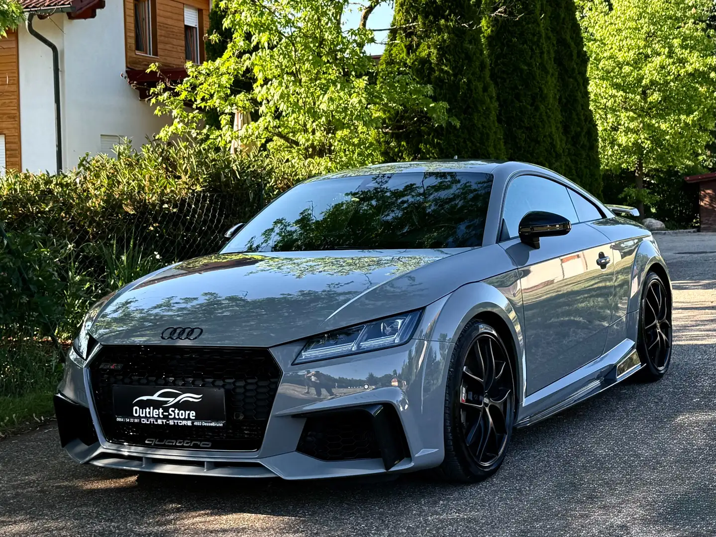 Audi TT RS Coupe 2.5 TFSI quattro*Keramik*Carbon*Garantie* Grau - 1