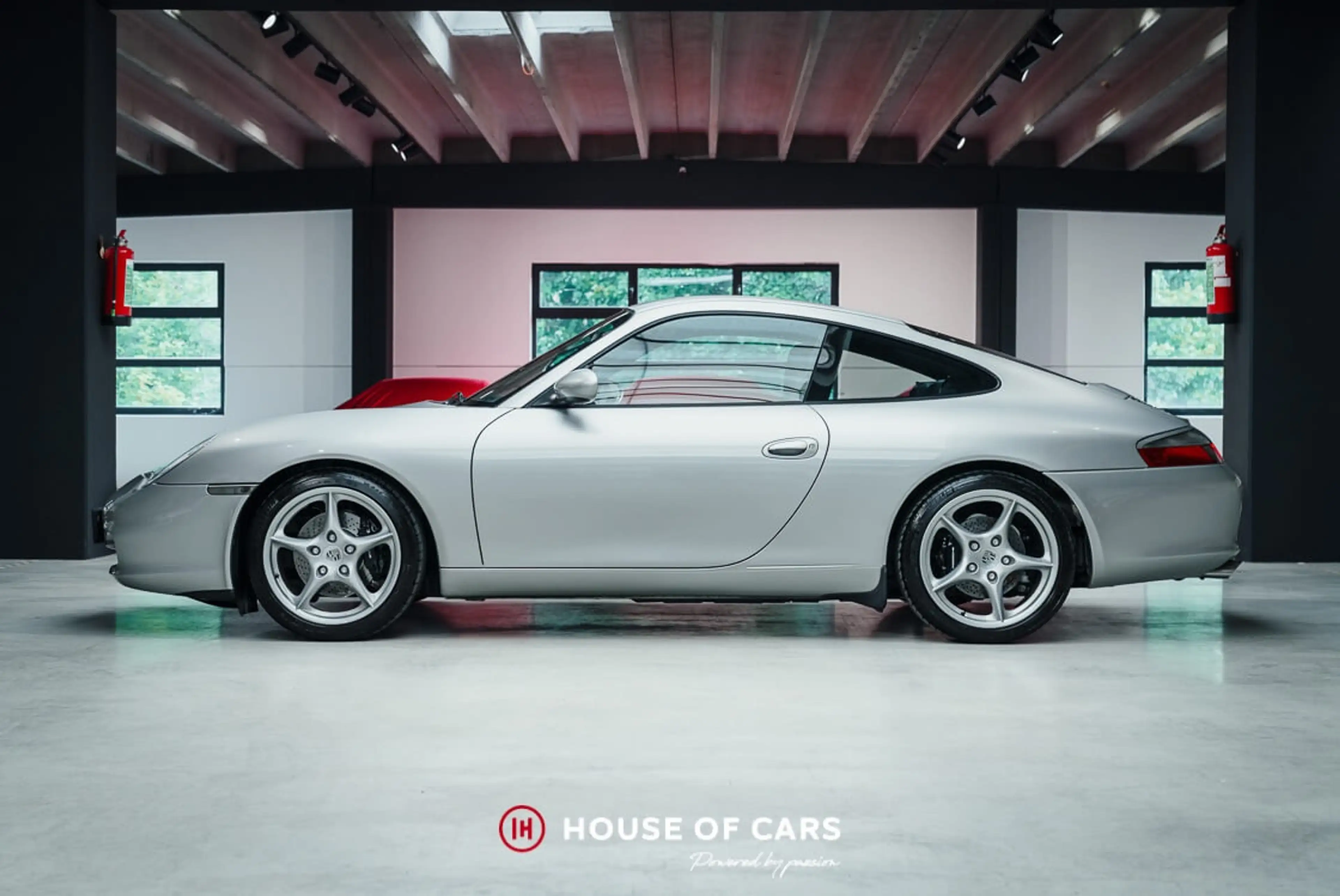 Porsche 996 .2 CARRERA COUPE MANUAL 1ST PAINT - LOW MILEAGE — photo 10