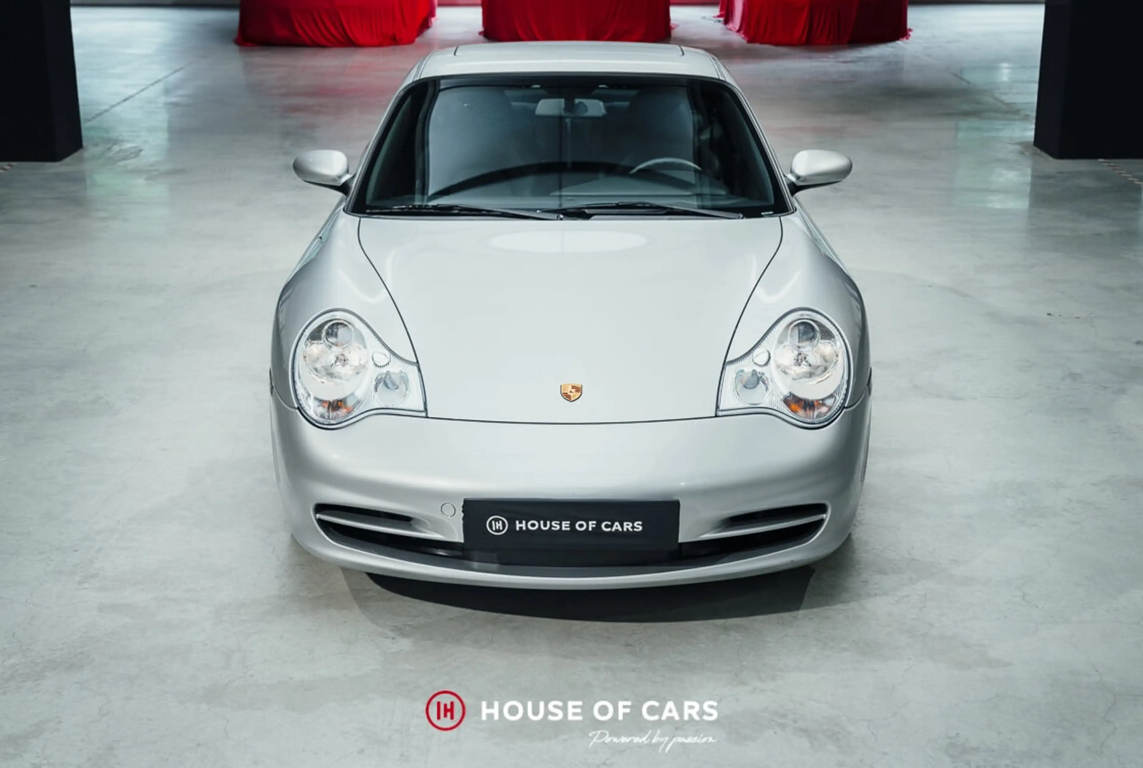 Porsche 996 .2 CARRERA COUPE MANUAL 1ST PAINT - LOW MILEAGE — photo 3