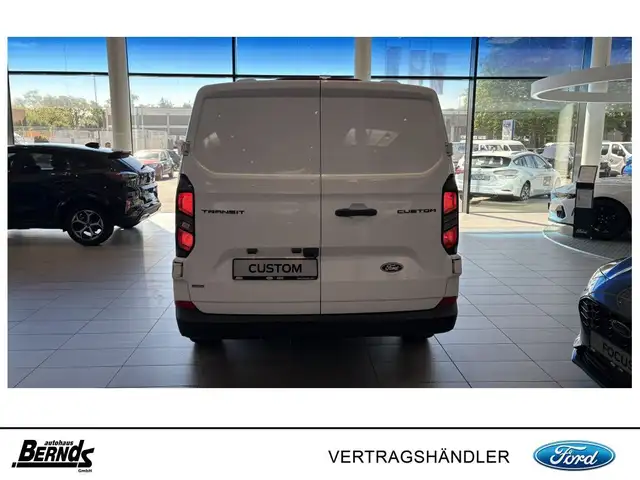 Ford Transit Custom view 8