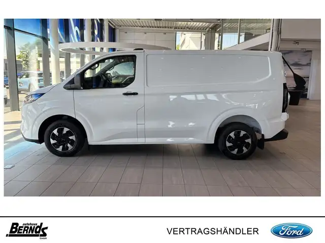 Ford Transit Custom view 12