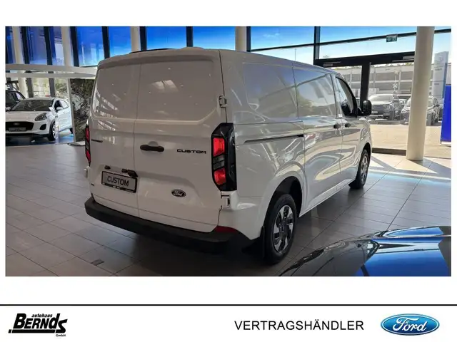 Ford Transit Custom view 7