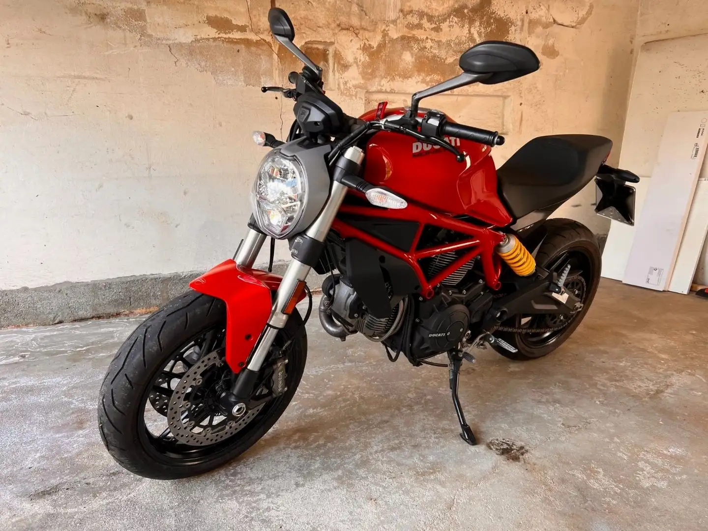 Ducati Monster 797 Roşu - 2