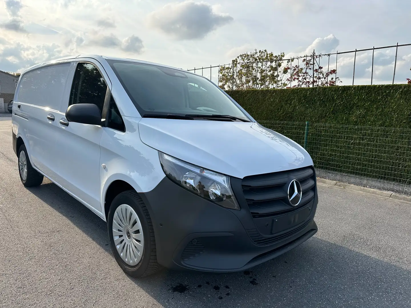 Mercedes-Benz Vito Facelift 116 CDI Long Navi*Front/Side Assist*PDC Blanc - 2