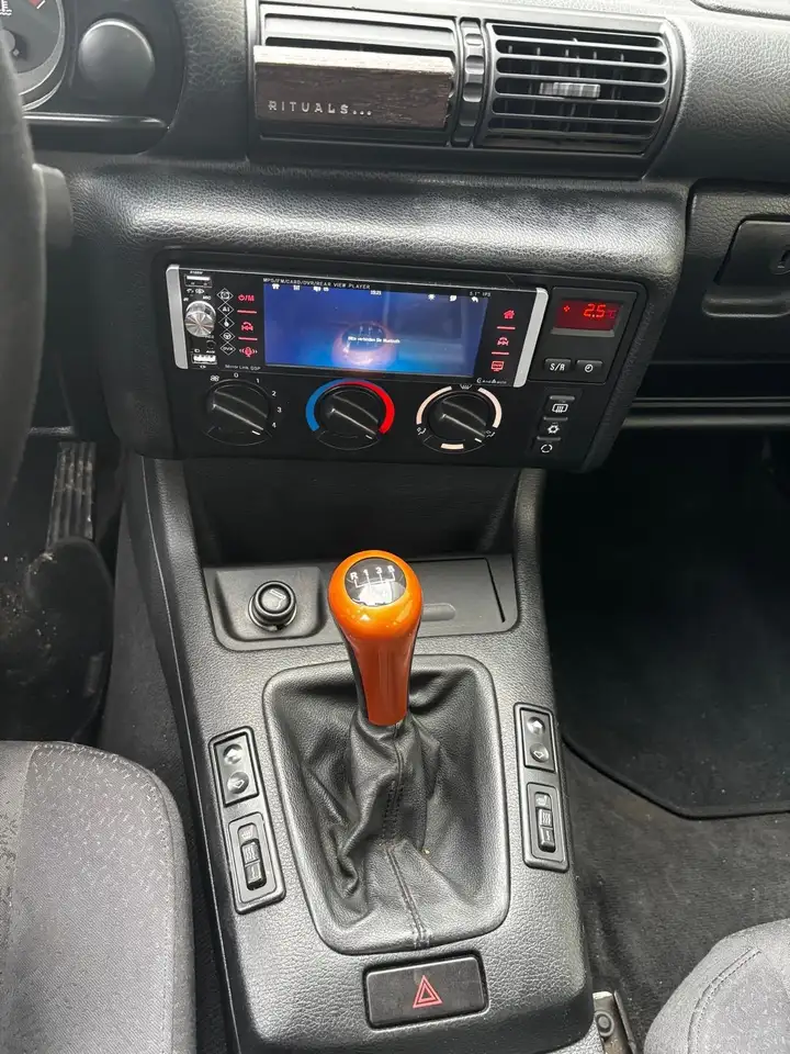 BMW 316i, foto 7