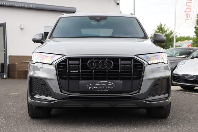Audi Q7 50 TDI S-line Competition plus +STANDHZG+22"+ — photo 3