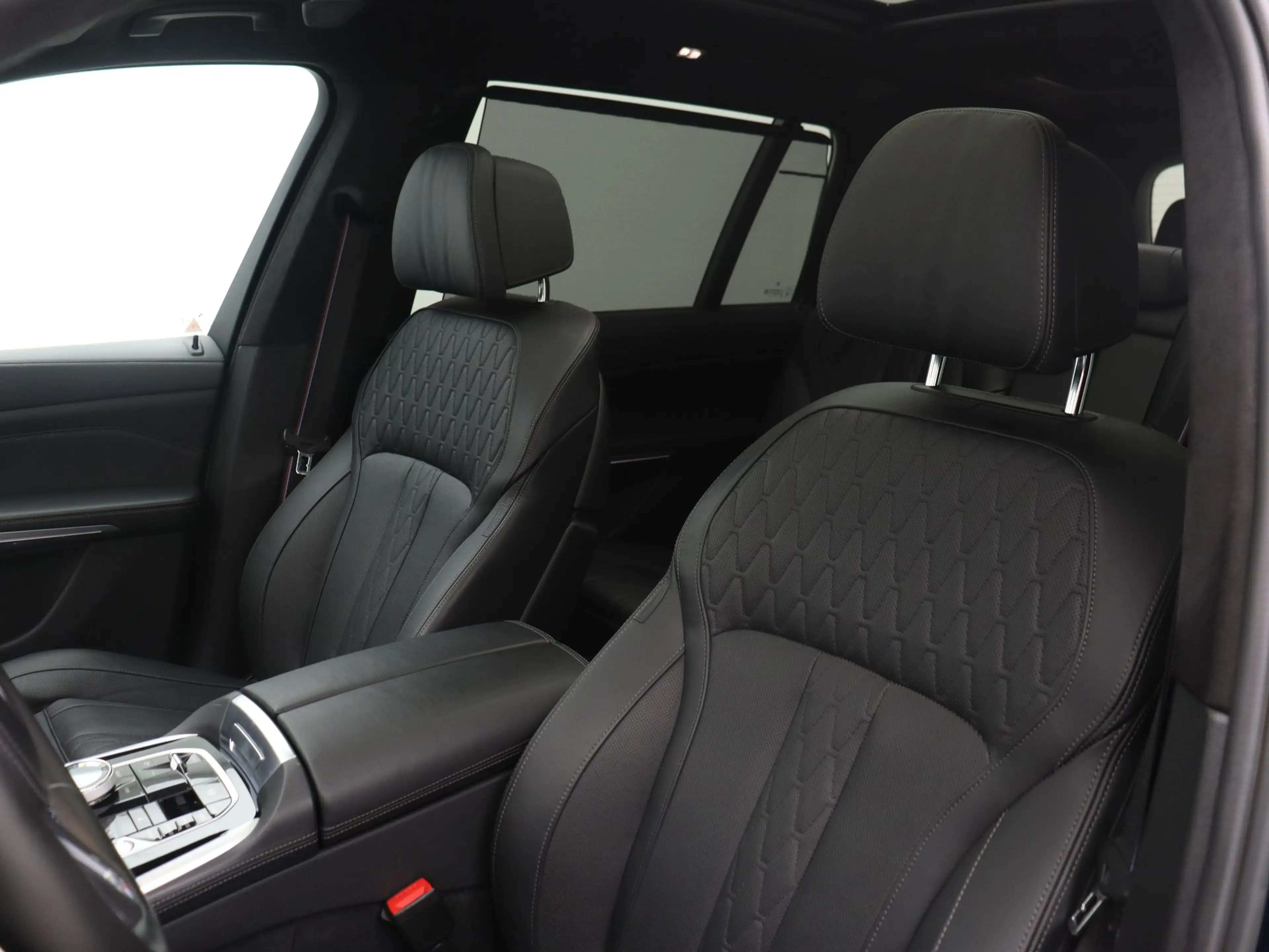 BMW X7 M60i xDrive 7-pers. — photo 5