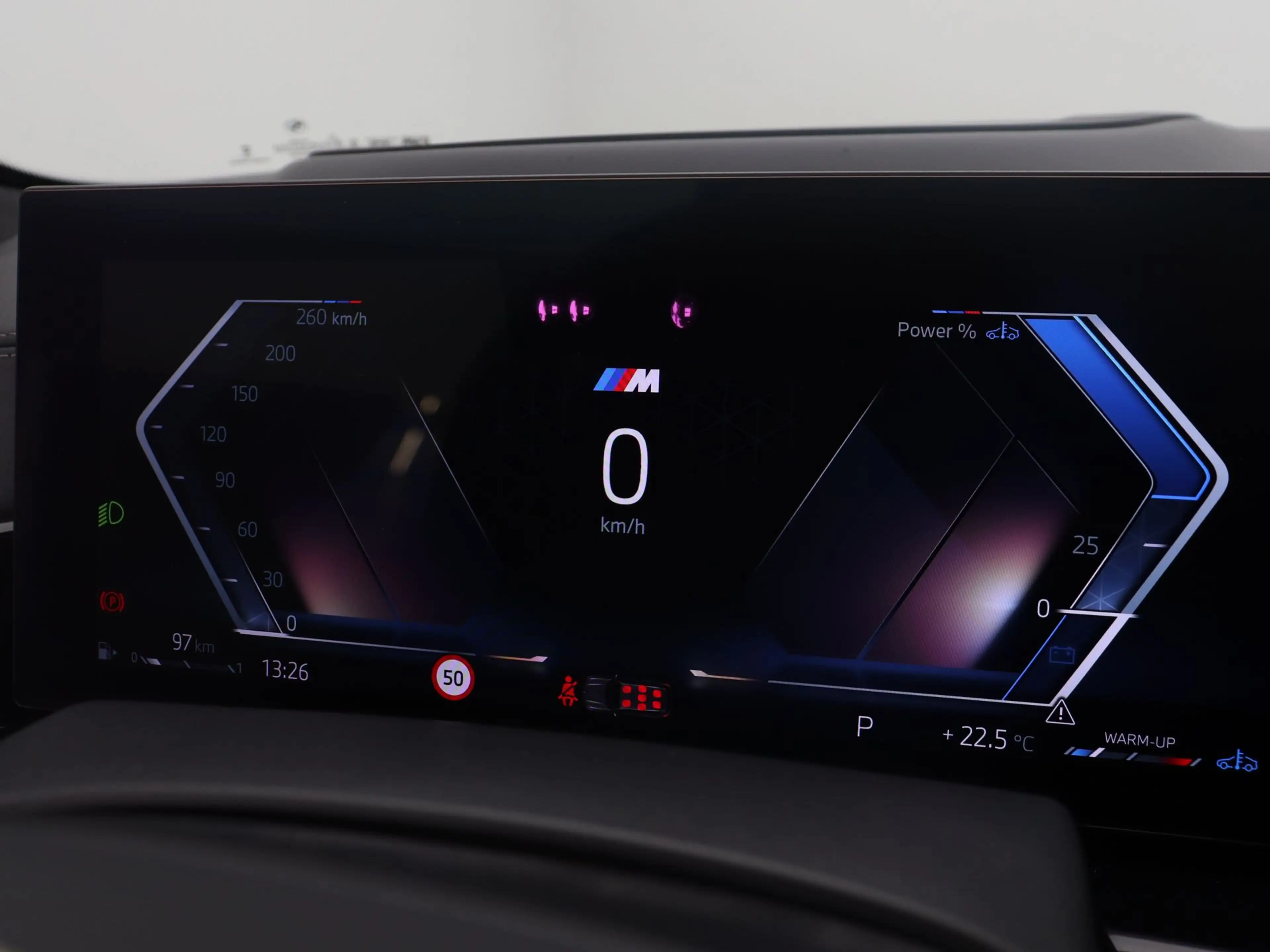 BMW X7 M60i xDrive 7-pers. — photo 3