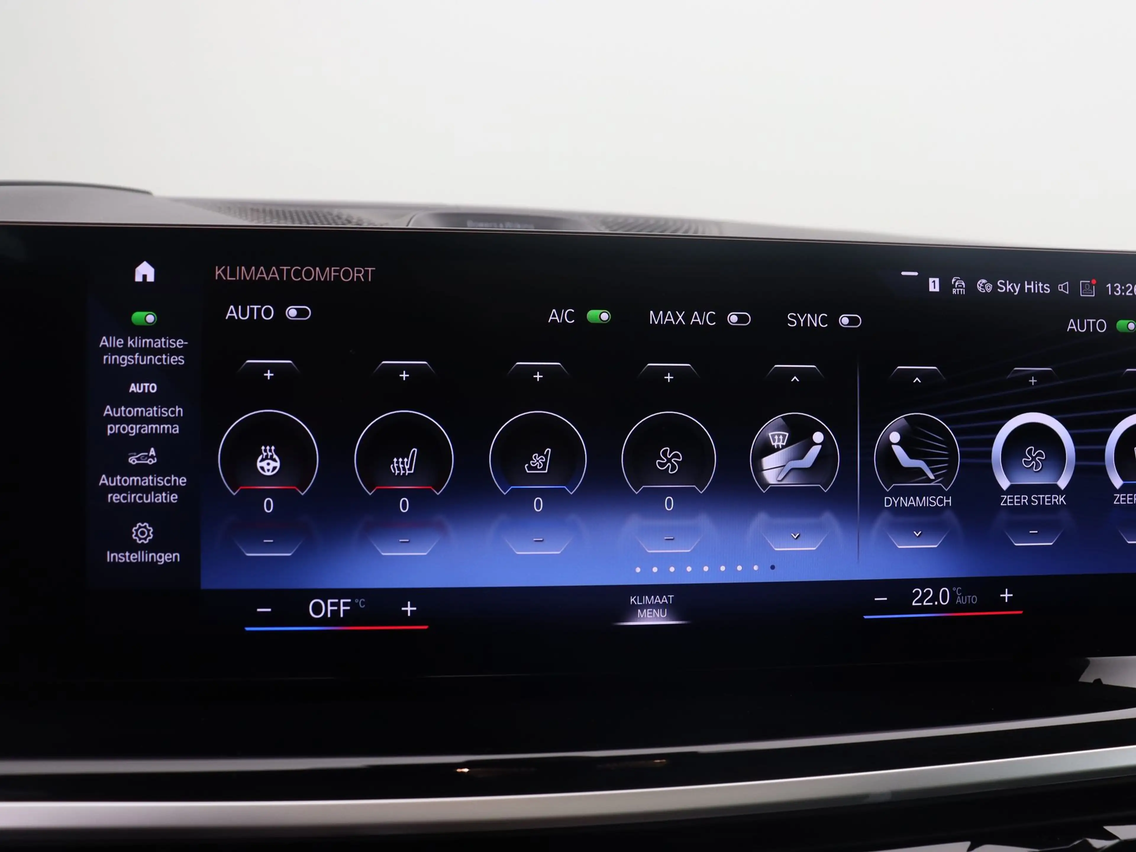 BMW X7 M60i xDrive 7-pers. — photo 15