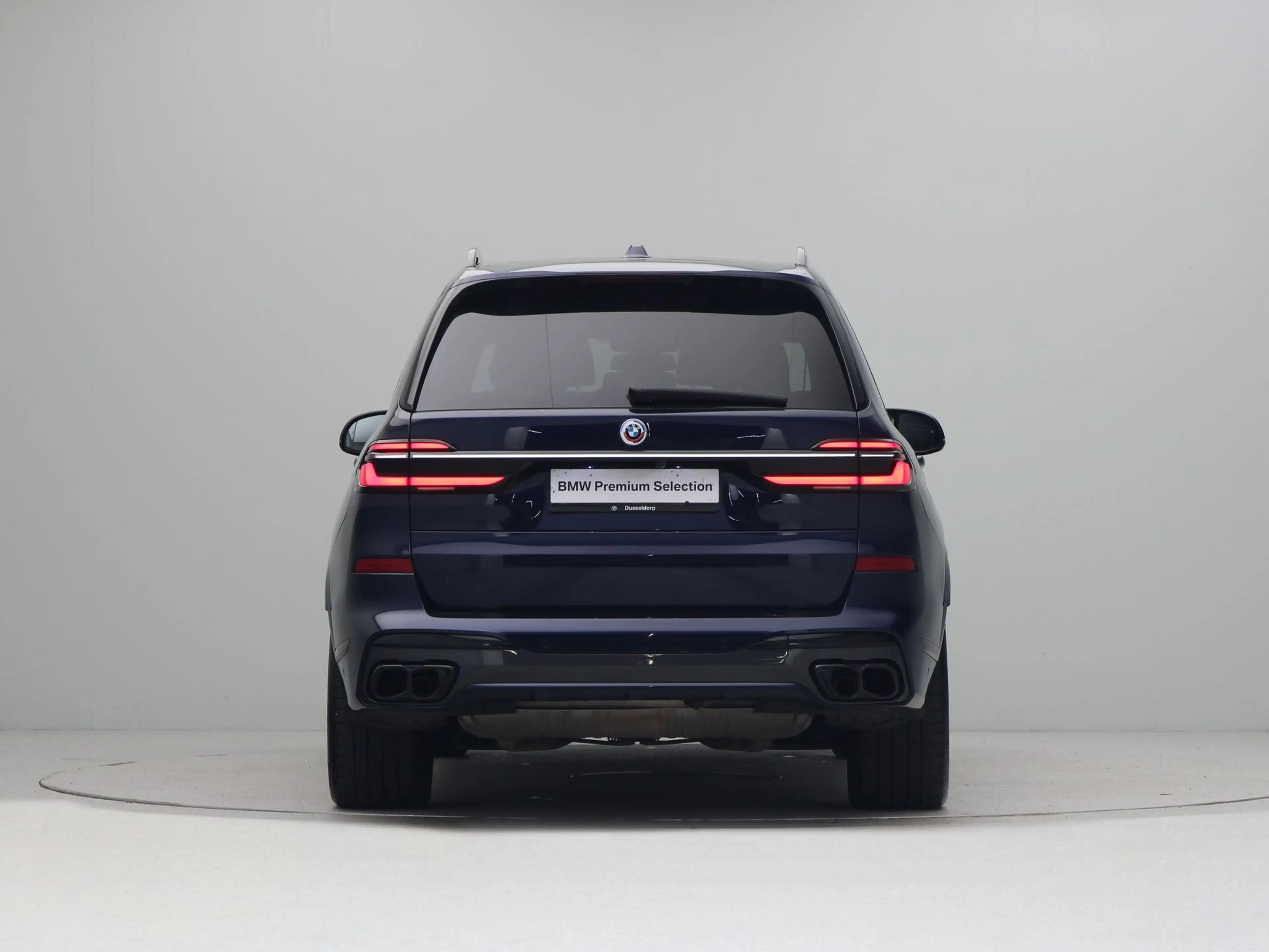 BMW X7 M60i xDrive 7-pers. — photo 10