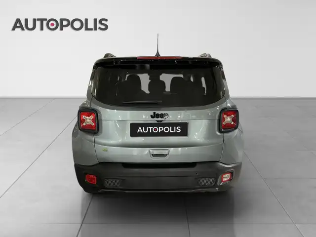 Jeep Renegade view 15