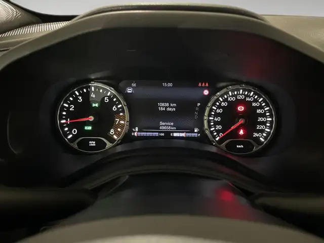 Jeep Renegade view 2
