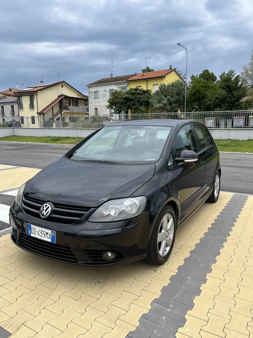 Volkswagen Golf Plus 1.6 FSI Comfortline - 2