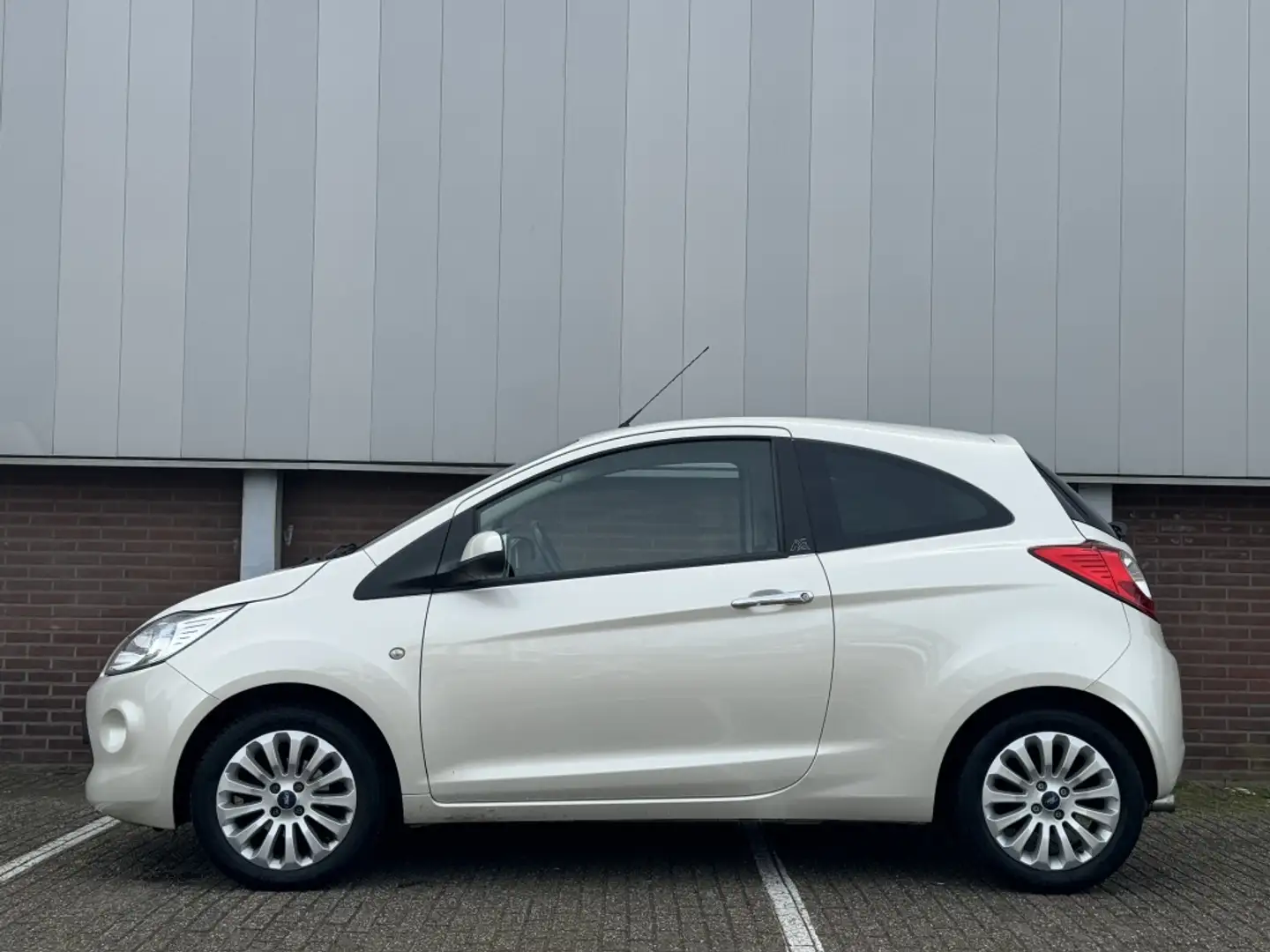 Ford Ka/Ka+ 1.2 Titanium X s/s Fehér - 2