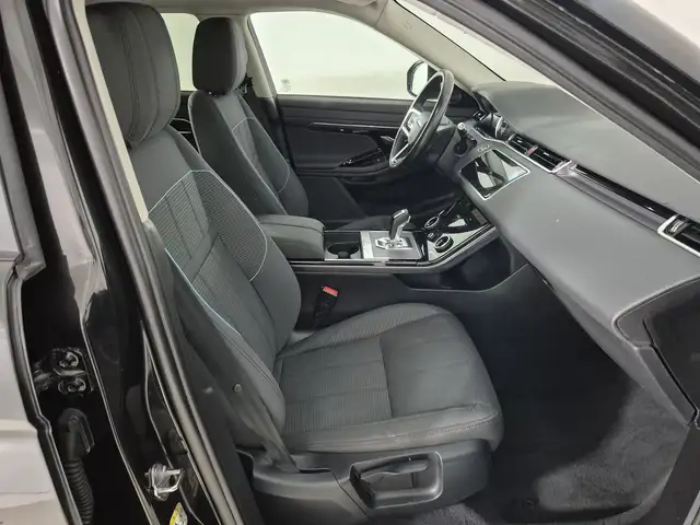 Land Rover Range Rover Evoque view 3