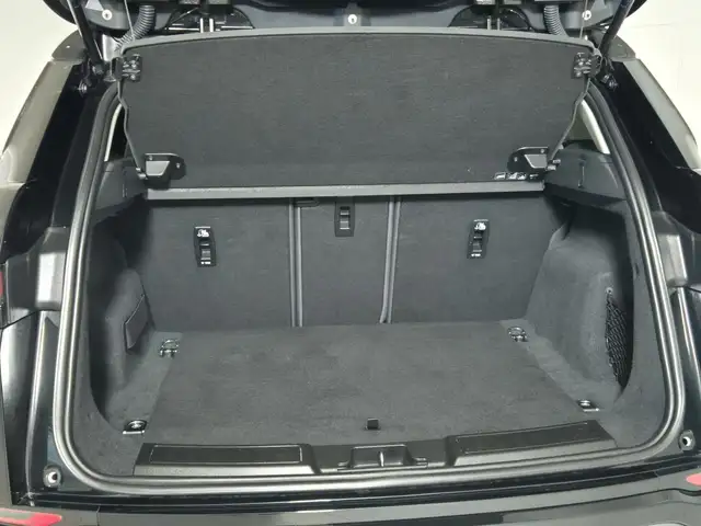 Land Rover Range Rover Evoque view 12