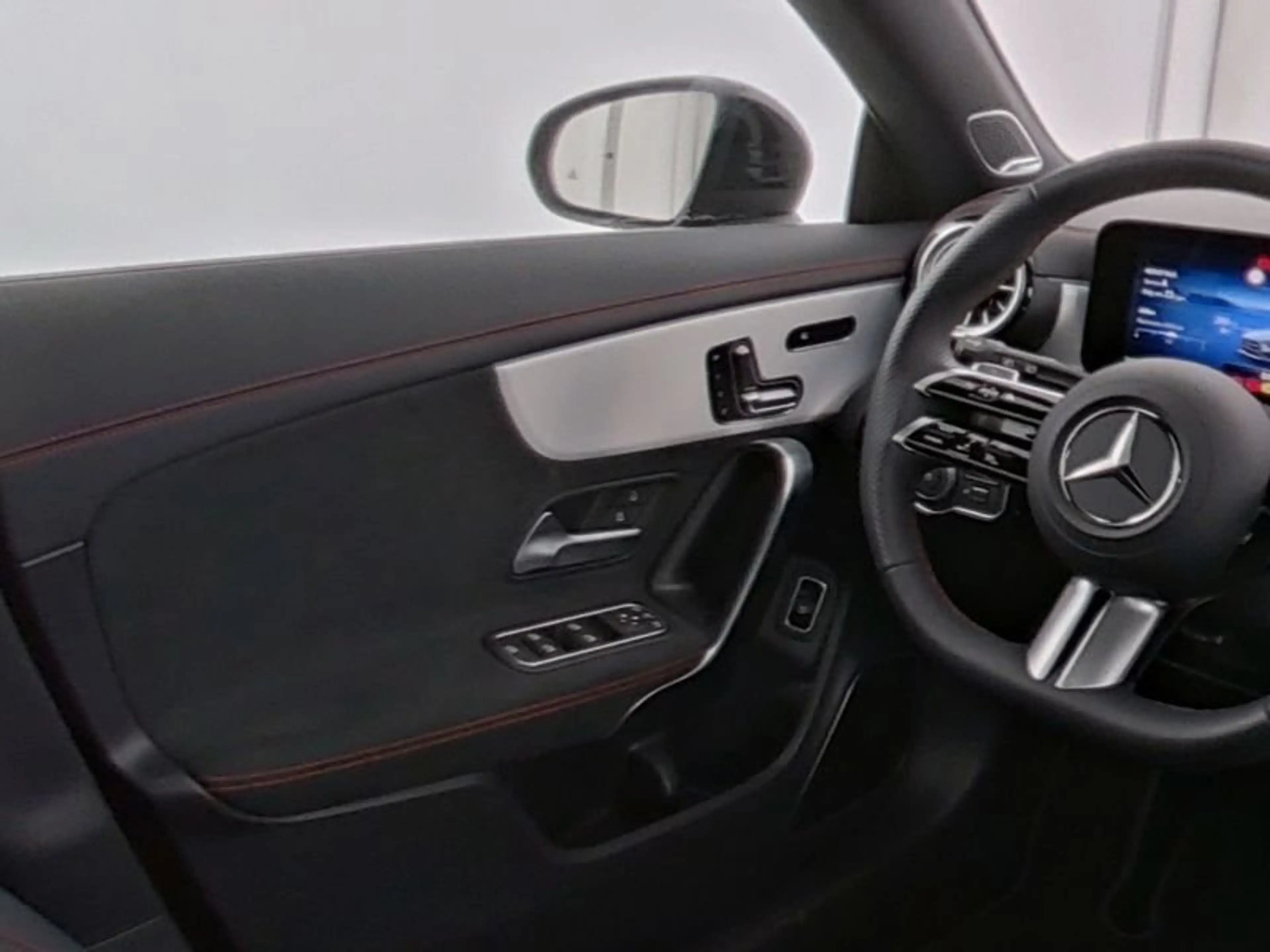 Mercedes-Benz CLA 220 d SB AMG Night Pano/Sound/MuBeam/Distron — photo 8