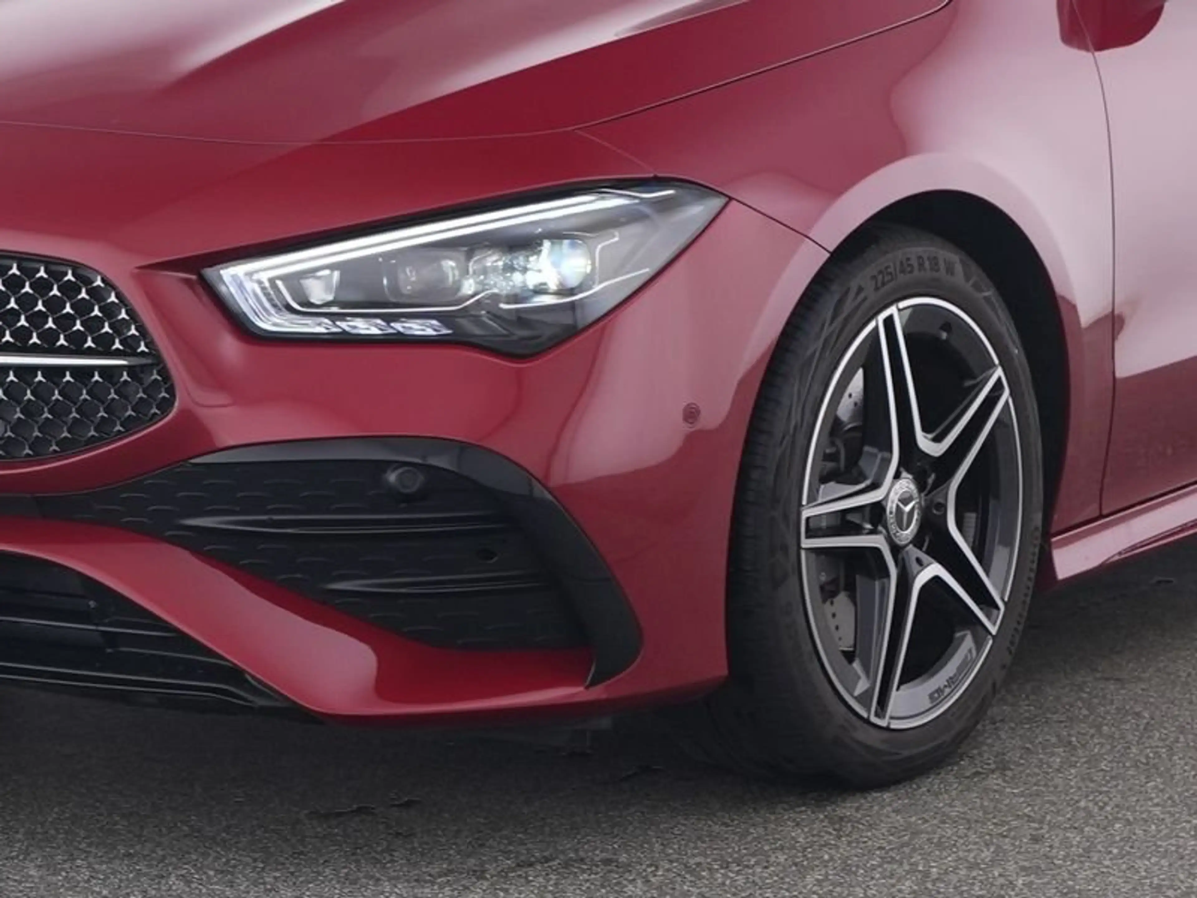 Mercedes-Benz CLA 220 d SB AMG Night Pano/Sound/MuBeam/Distron — photo 2