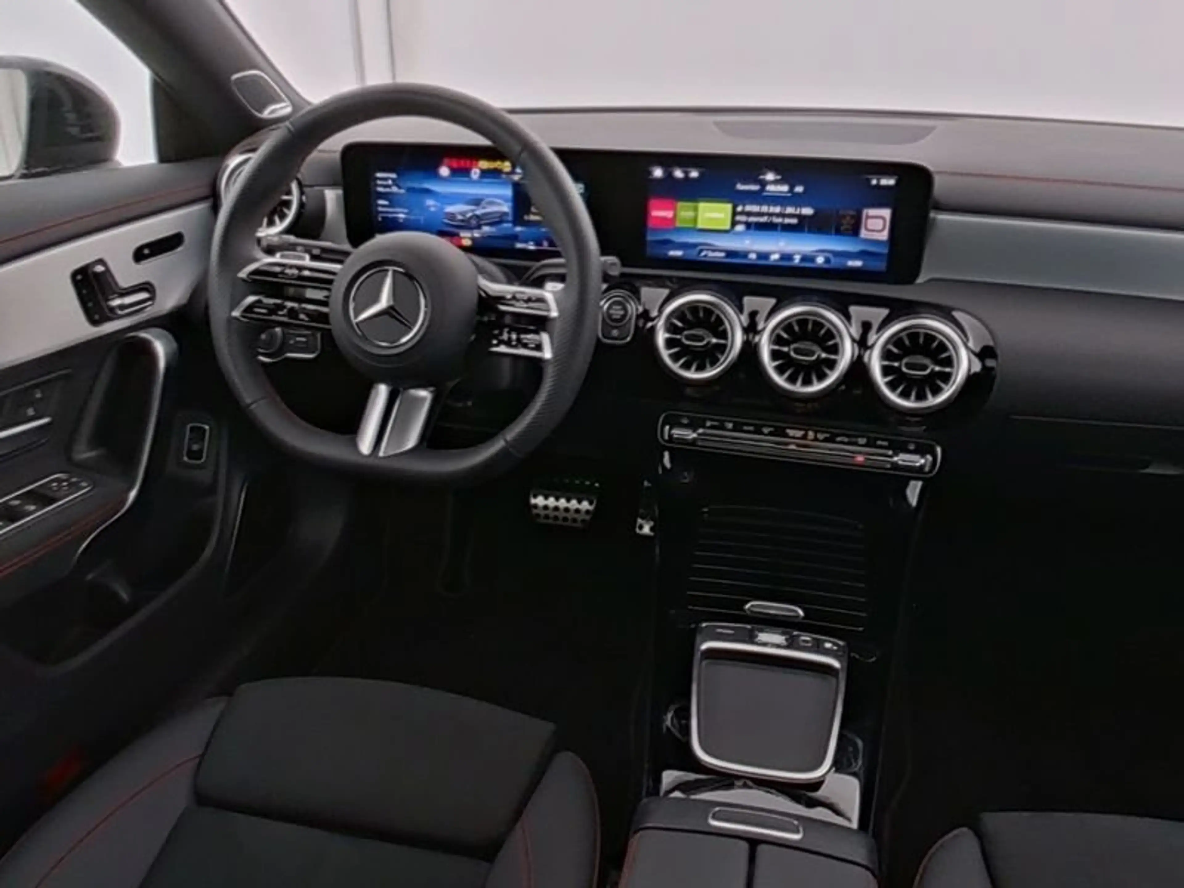 Mercedes-Benz CLA 220 d SB AMG Night Pano/Sound/MuBeam/Distron — photo 7