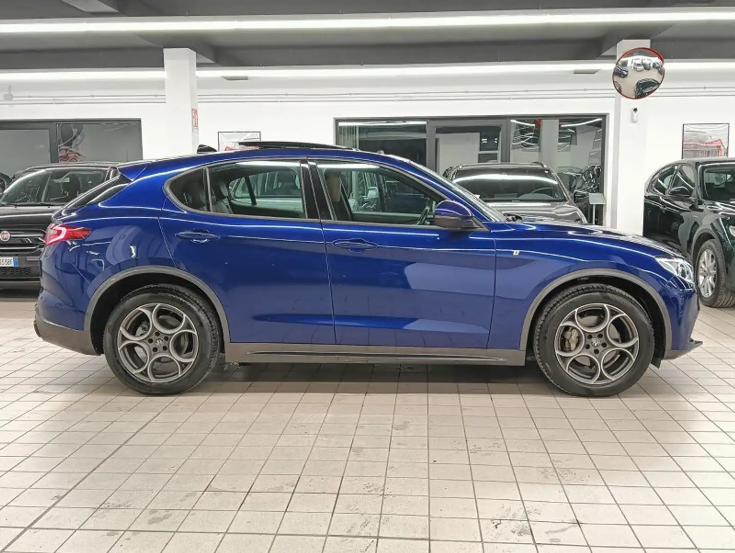 Alfa Romeo Stelvio Stelvio 2.2 Turbodiesel 210 CV AT8 Q4 Ti Bleu - 2