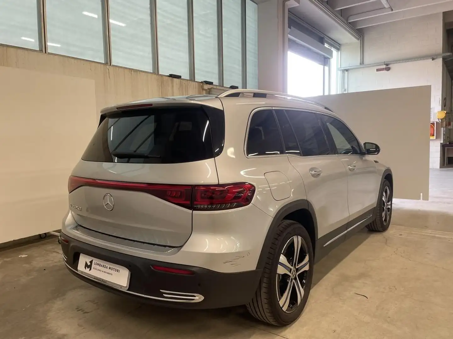 Mercedes-Benz EQB 250 Sport Plus Edition1 Argento - 2