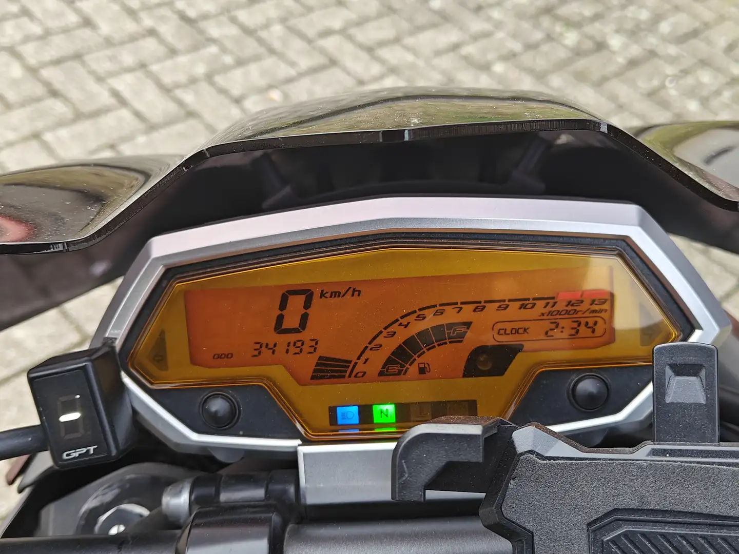 Kawasaki Z 1000 Marrón - 2