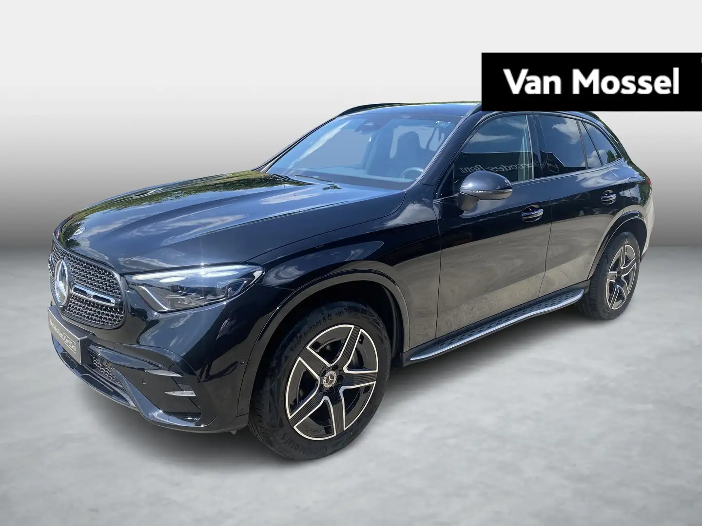 Mercedes-Benz GLC 300 e 4MATIC AMG Line + BURMESTER + TREKHAAK + DIGITAL Noir - 1