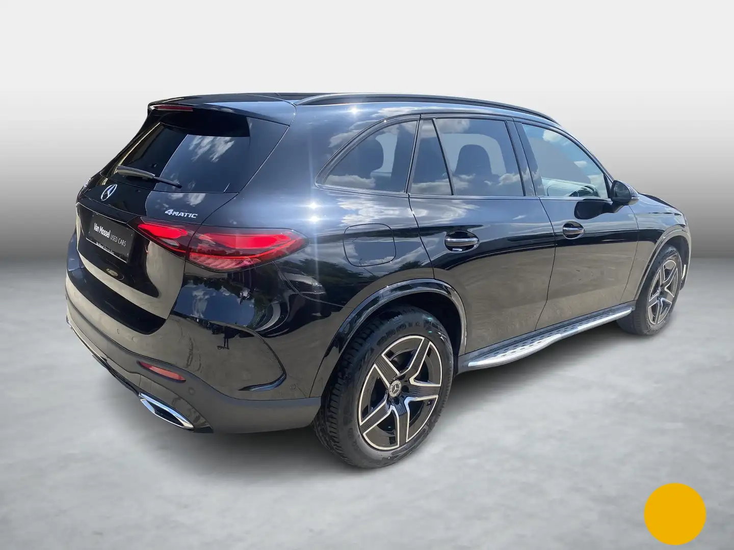Mercedes-Benz GLC 300 e 4MATIC AMG Line + BURMESTER + TREKHAAK + DIGITAL Schwarz - 2