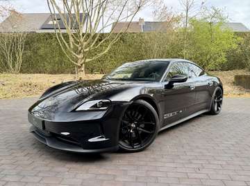 Facelift 105 kWh/BOSE/Pano/ACC/Chrono/Surround/Top