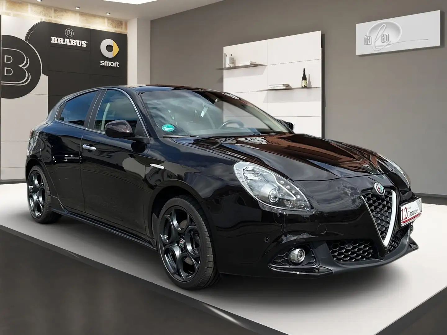 Alfa Romeo Giulietta Super Navi PDC 8.Fachbereift SHZ Xenon Schwarz - 2