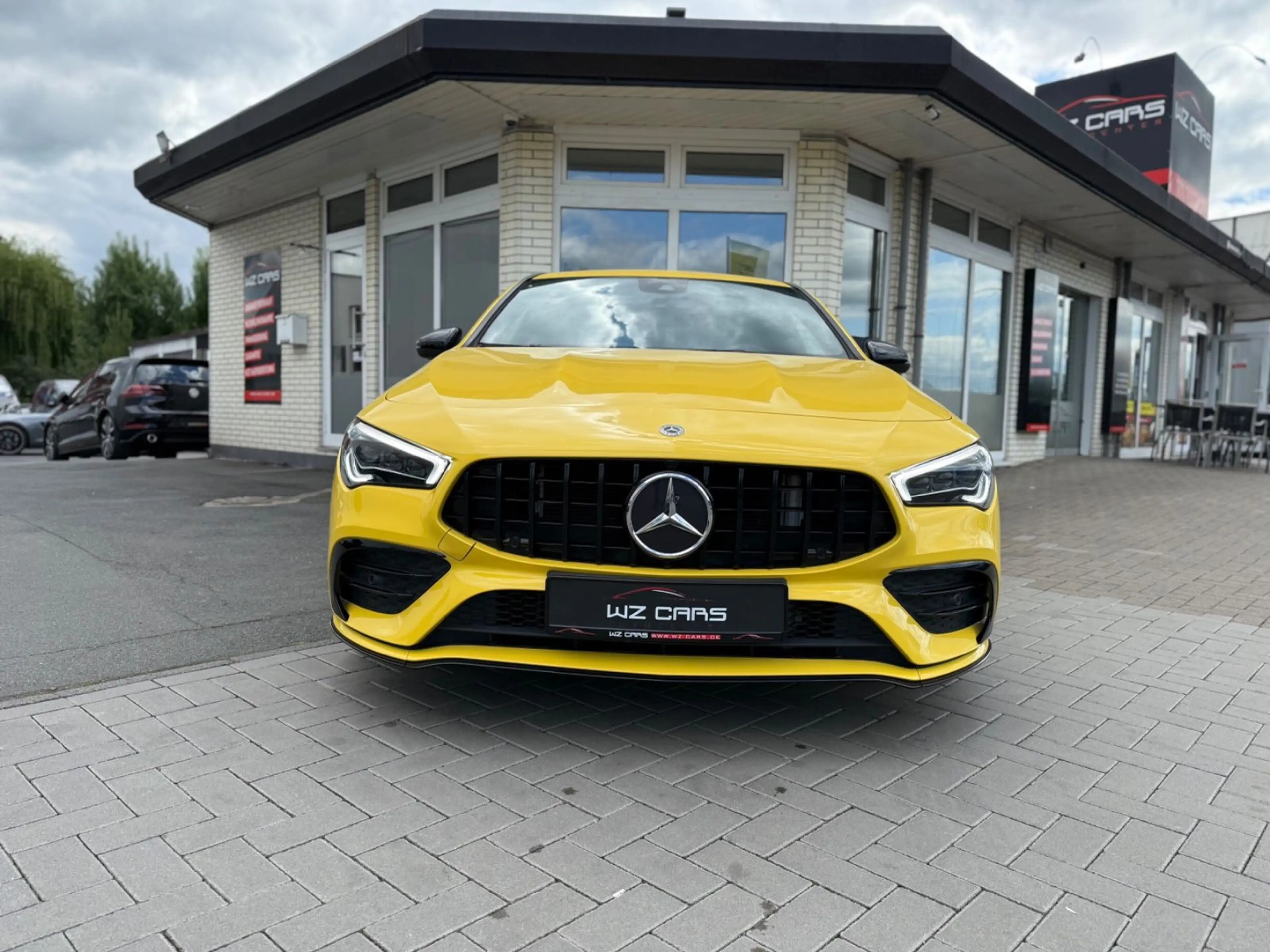Mercedes-Benz CLA 35 AMG 4M KAMERA AMG DYNAMIC MBUX ACC — photo 8