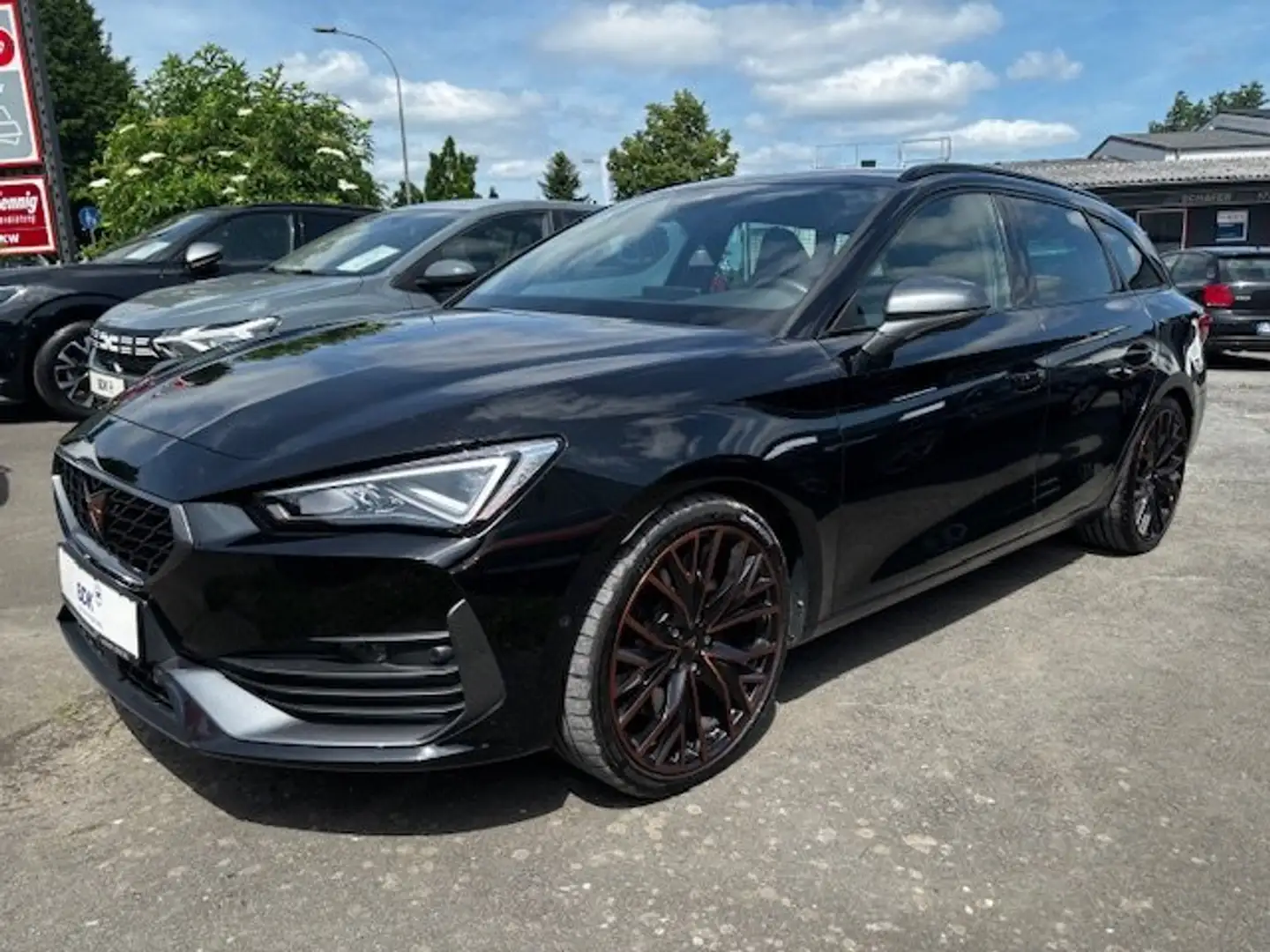 CUPRA Leon ST 2.0 DSG -AHK -LM 19" -M+S -Winterpaket -LED uvm Zwart - 1