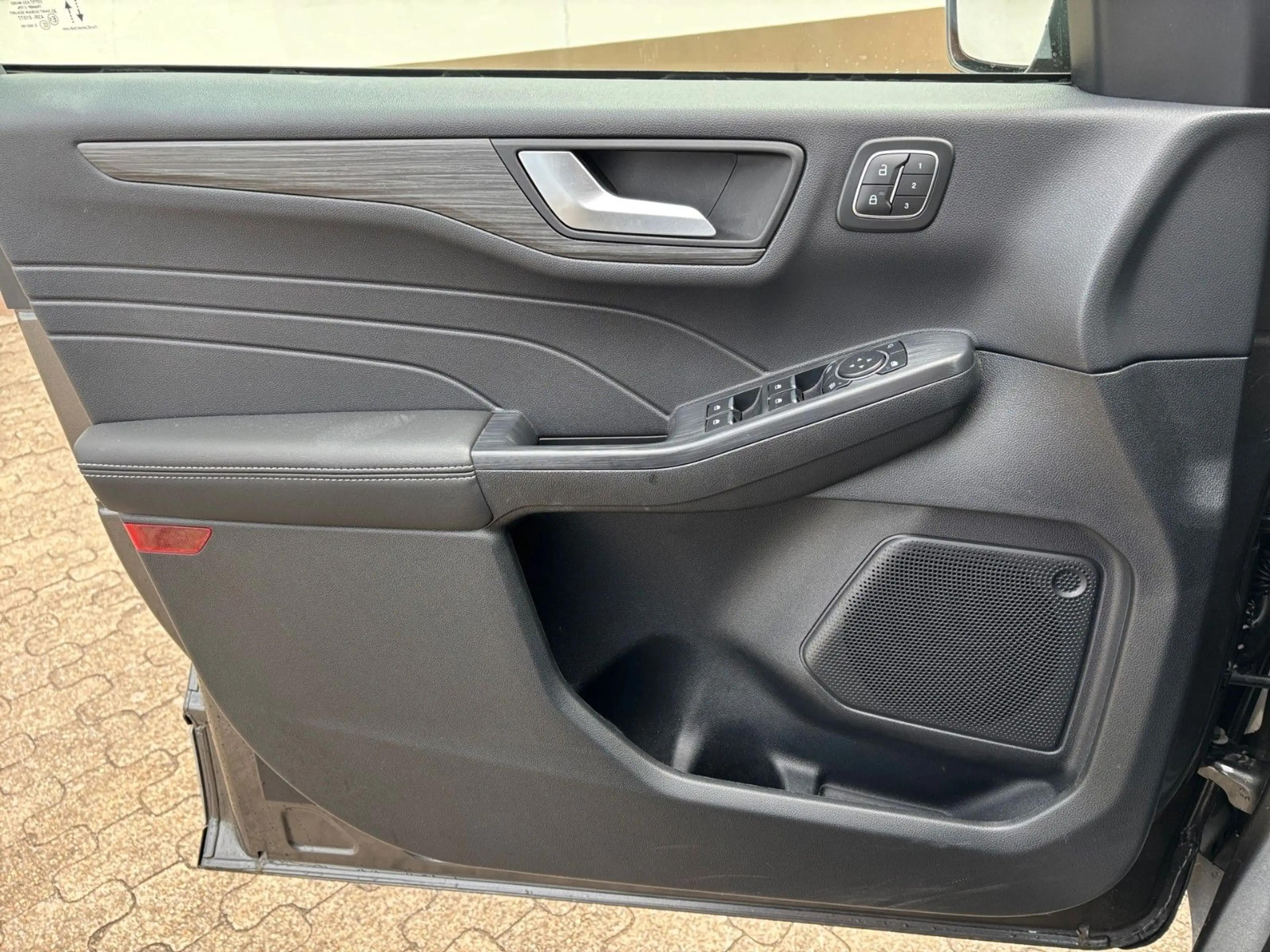 Ford Kuga 2.5  Duratec PHEV Active X |AHK|LED|PD — photo 15