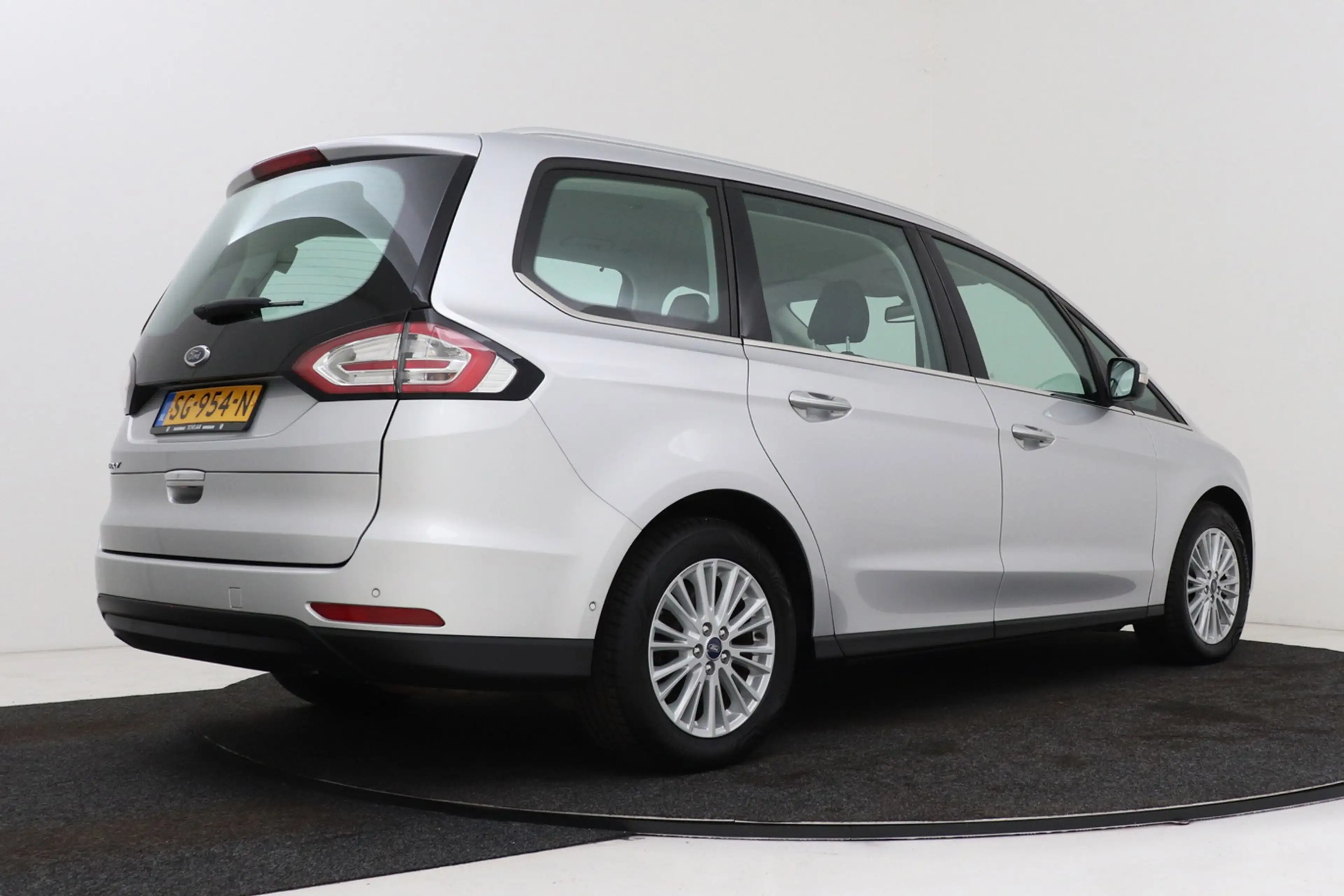 Ford Galaxy 1.5 Titanium | 7-Persoons | Org NL | 84.000 KM! | — photo 2