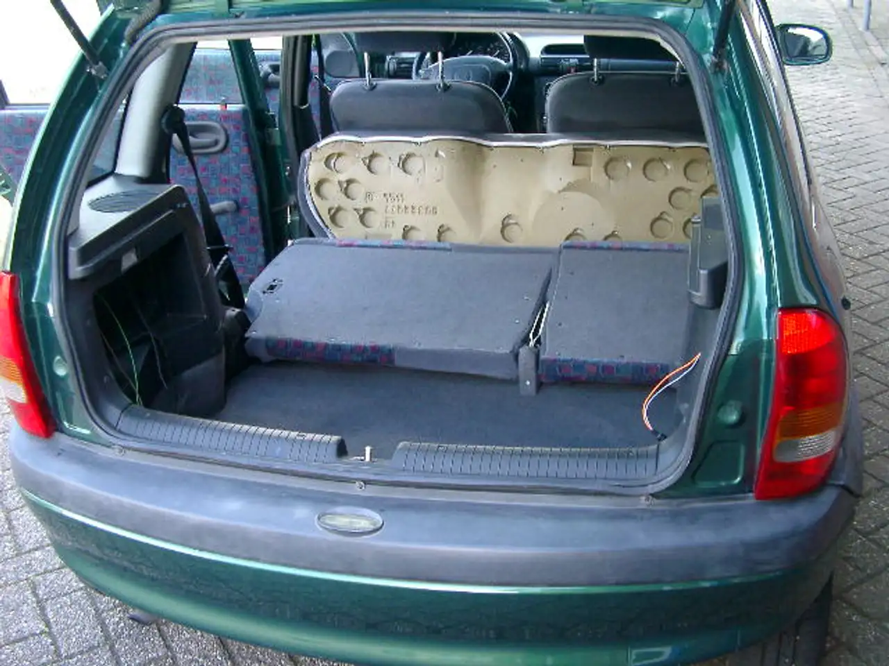 Opel Corsa 1.4i CDX nieuwe distributieriem en gereviseerde ci, foto 12