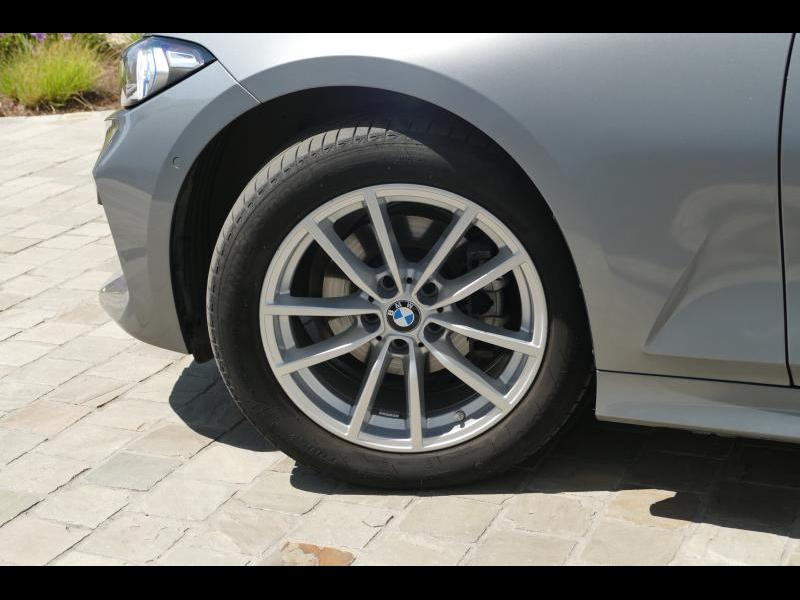 BMW 318 Touring — photo 8