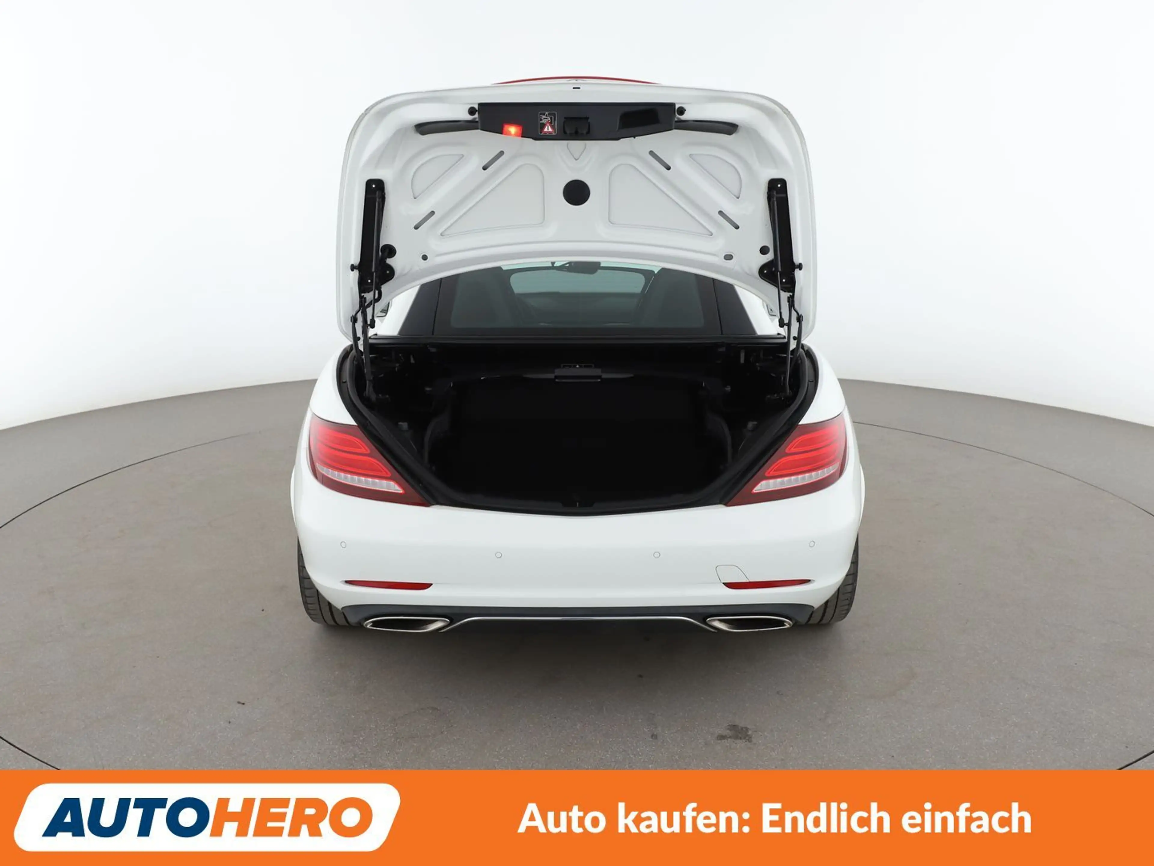 Mercedes-Benz SLC 250 250 d  Aut.*NAVI*PDC*TEMPO*SHZ* — photo 15