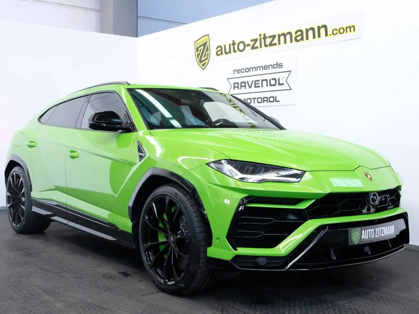 Lamborghini Urus /WARRANTY-2027/B&O/PANO/NIGHT/STYLE/MASSAGE Grün - 1