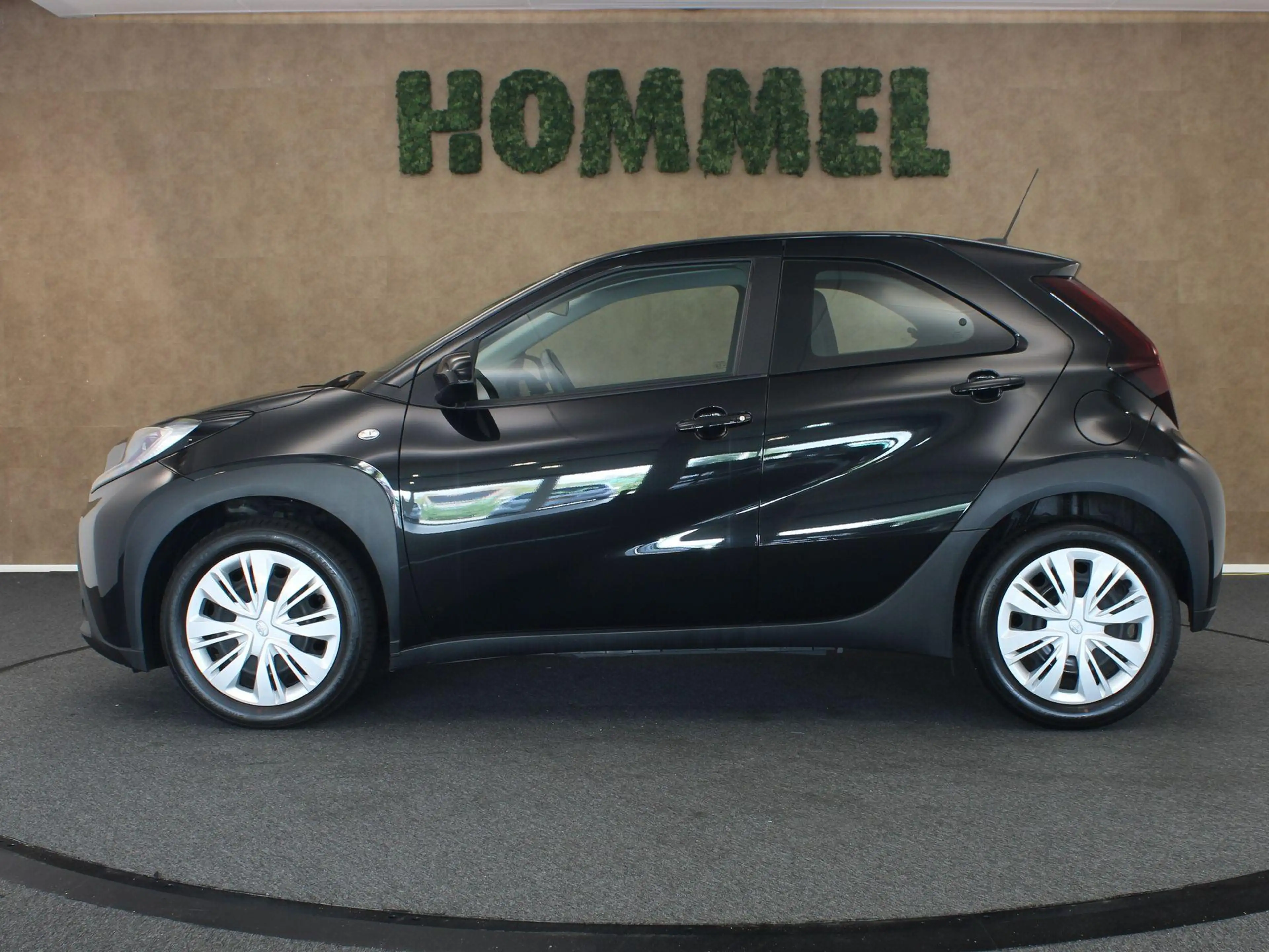 Toyota Aygo X 1.0 VVT-i MT Play - ORIGINEEL NEDERLANDSE AUTO - A — photo 9