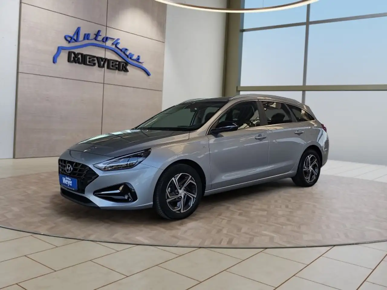 Hyundai i30 Kombi 1,5T-GDI 160PS Voll-LED/Kamera/Winterp. *