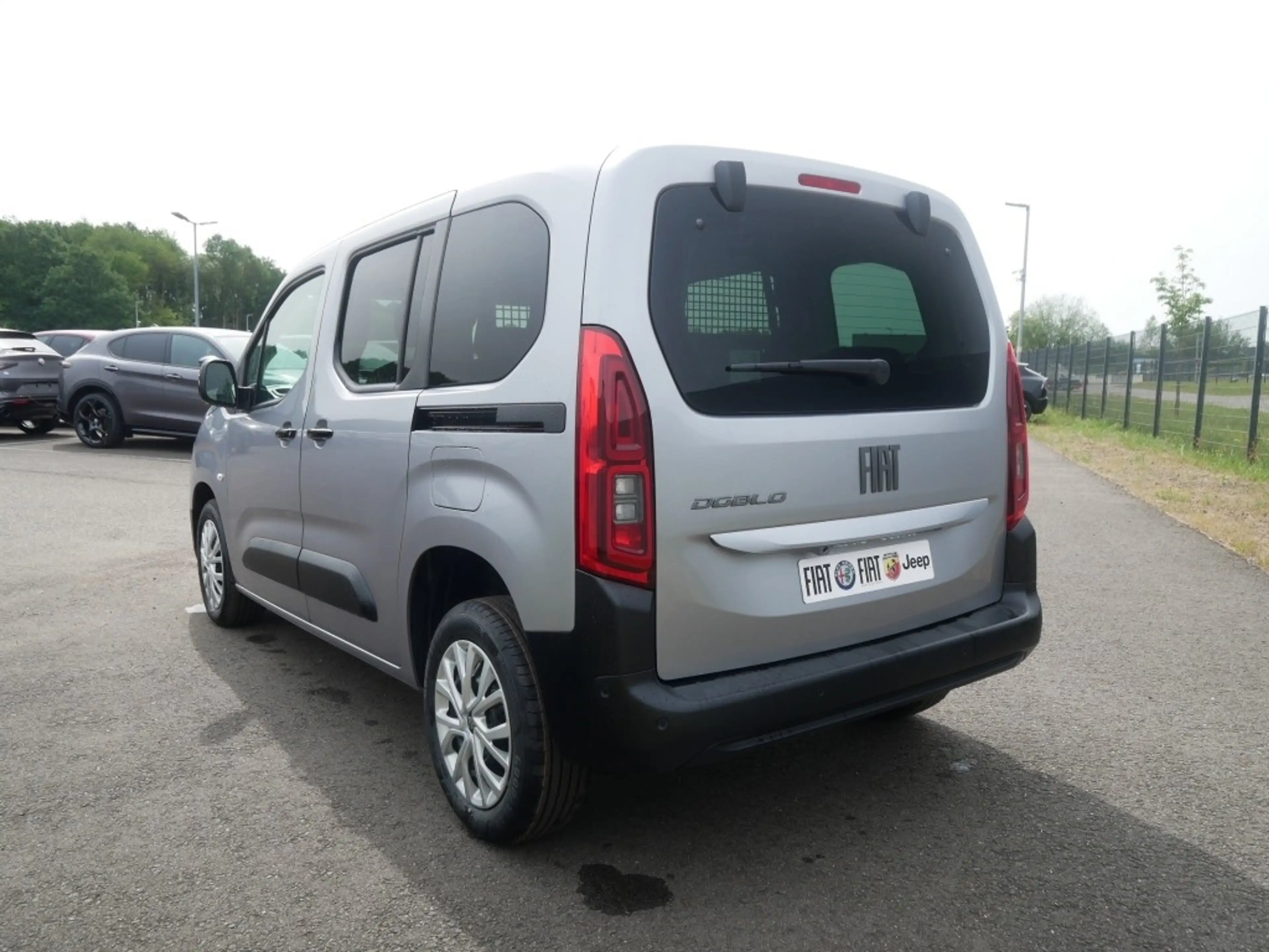 Fiat Doblo KOMBI N1 M L1 1.5 BLUEHDI 130PS AT8 COMFORT TECHNO — photo 5