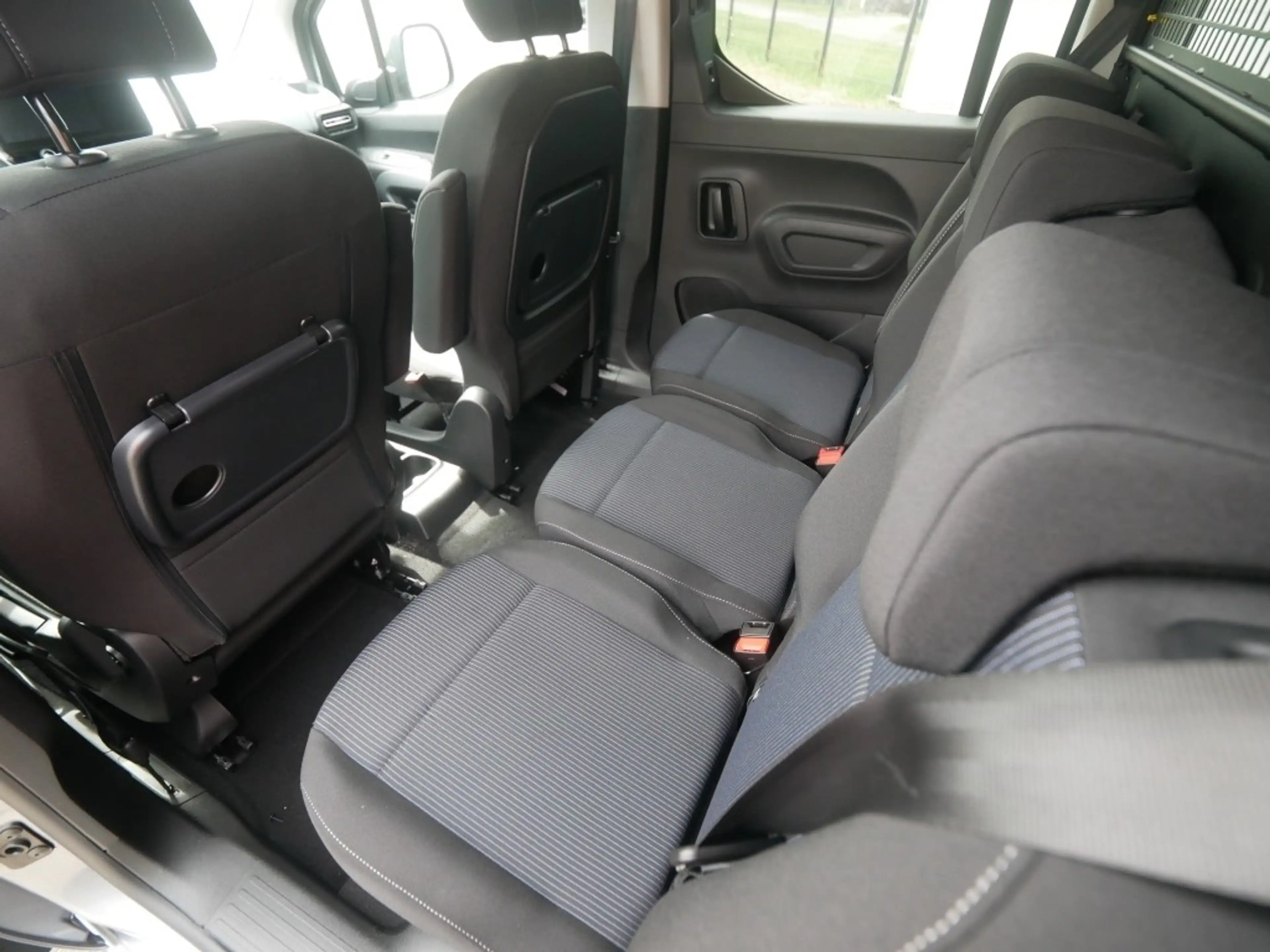 Fiat Doblo KOMBI N1 M L1 1.5 BLUEHDI 130PS AT8 COMFORT TECHNO — photo 12