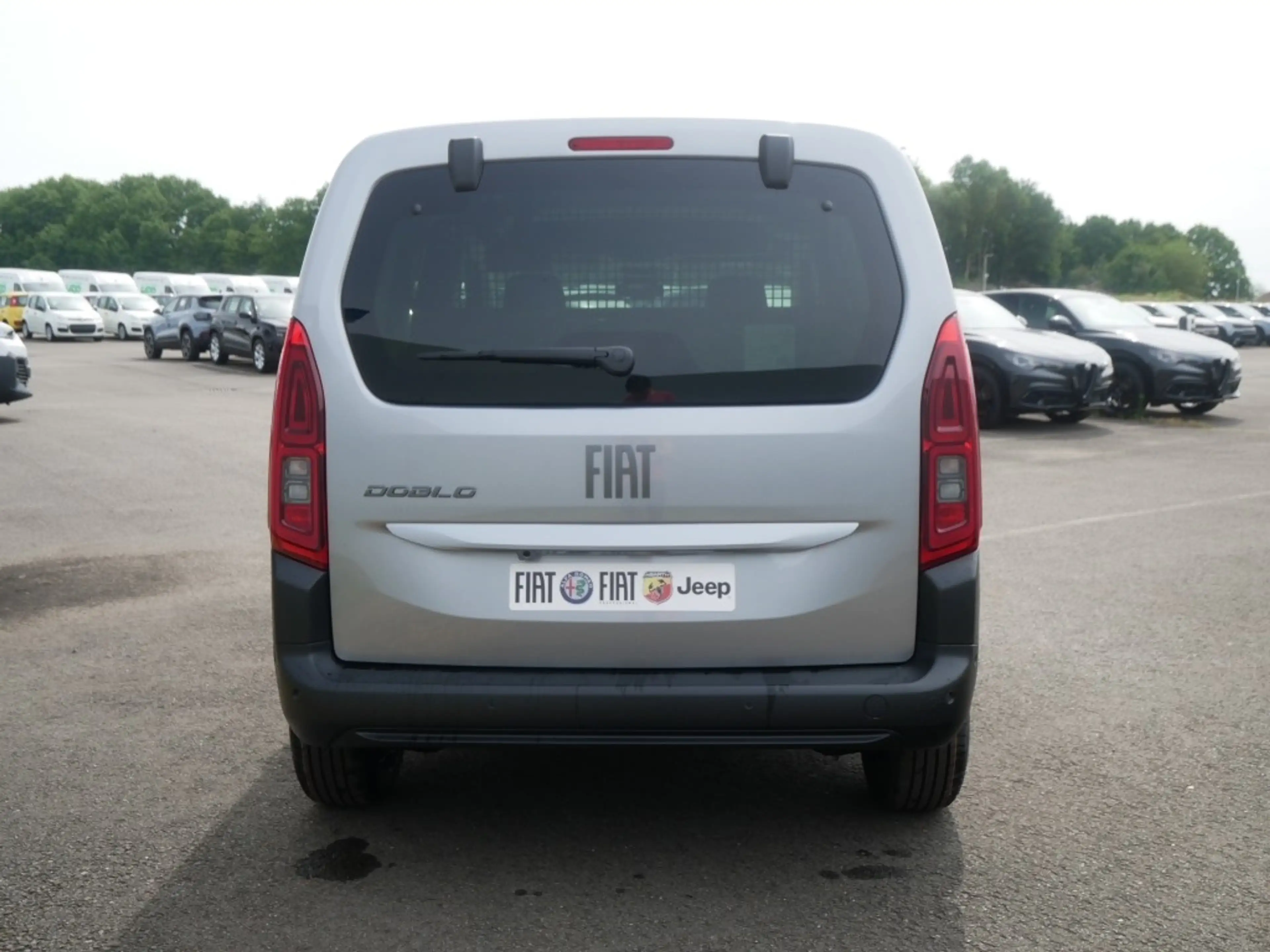 Fiat Doblo KOMBI N1 M L1 1.5 BLUEHDI 130PS AT8 COMFORT TECHNO — photo 4