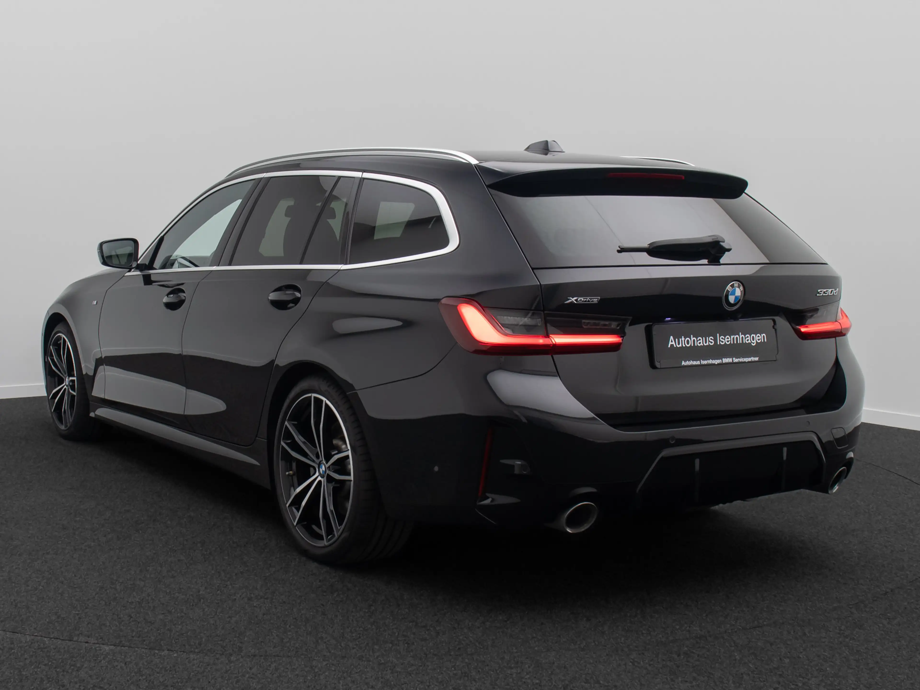 BMW 330 M Sport DAB Kamera HUD Panorama HiFi 19 — photo 9