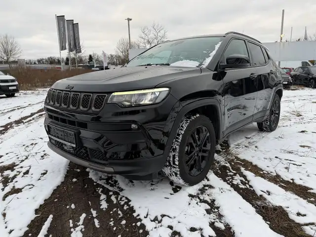Jeep Compass PHEV MY22 + Upland