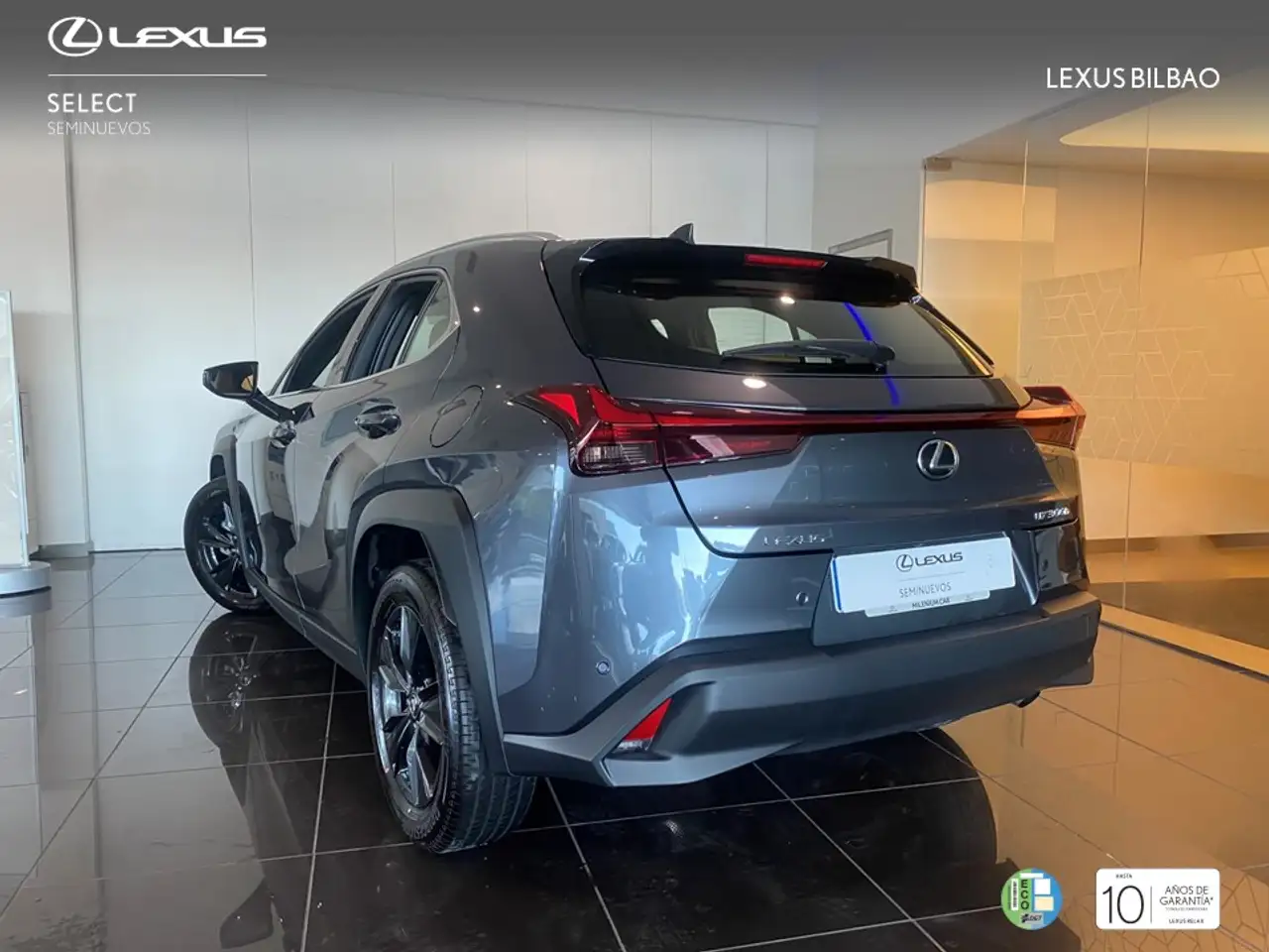 Lexus UX 2026 — фото 14