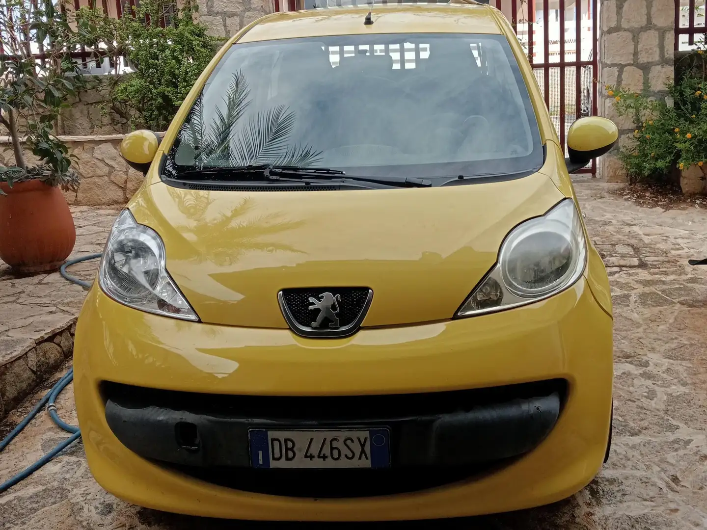 Peugeot 107 107 3p 1.0 12v Plaisir Giallo - 1