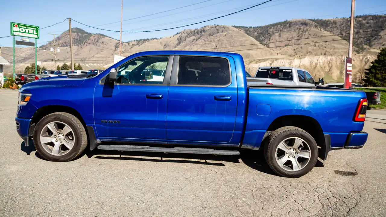 RAM 1500 снимка RAM 1500
