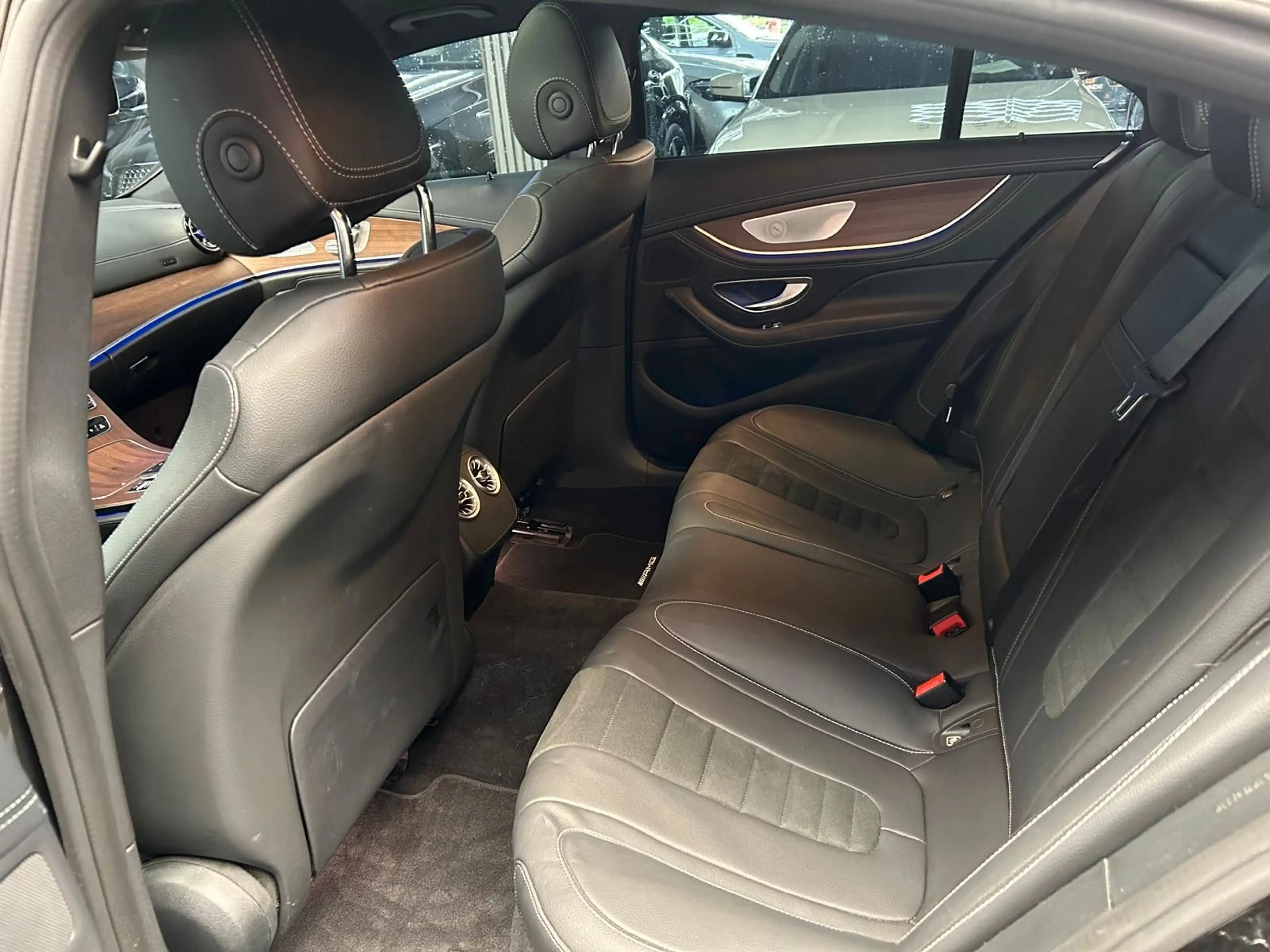 Mercedes-Benz CLS 220 d AMG LINE*360 KAMERA*LED*SCHIEBEDACH* — photo 10